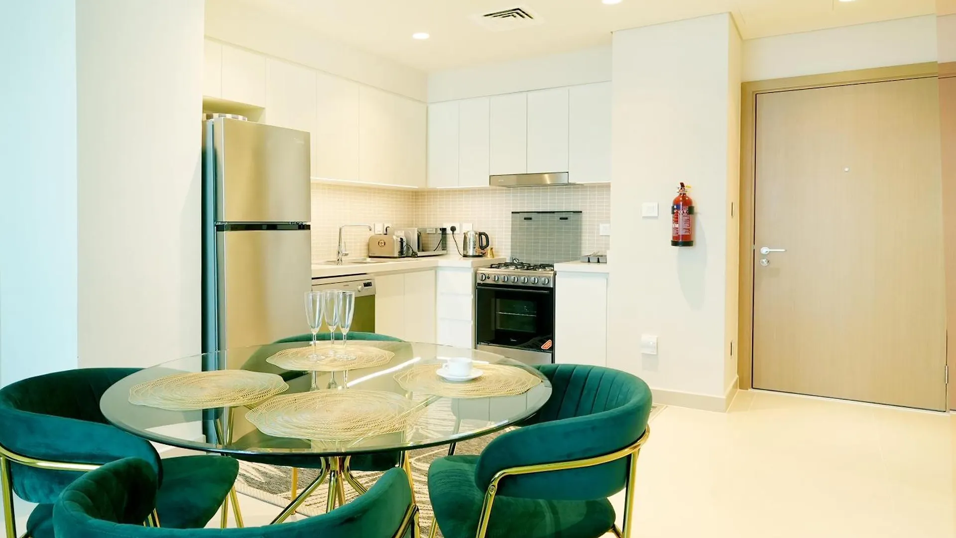 Apartment Brown Stone Holiday Homes Creek Dubai United Arab Emirates