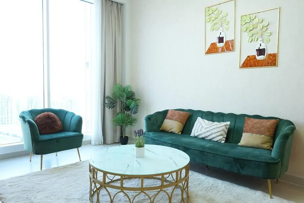Apartment Brown Stone Holiday Homes Creek Dubai