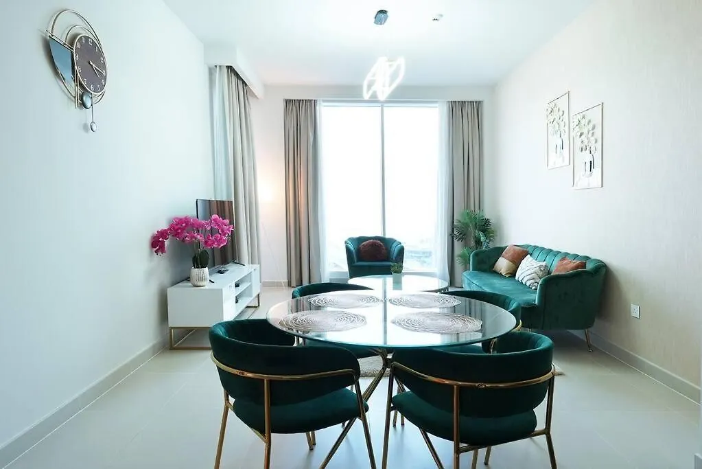 Apartment Brown Stone Holiday Homes Creek Dubai