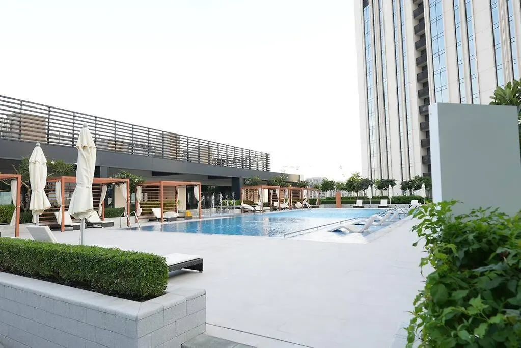Brown Stone Holiday Homes Creek Dubai Apartment
